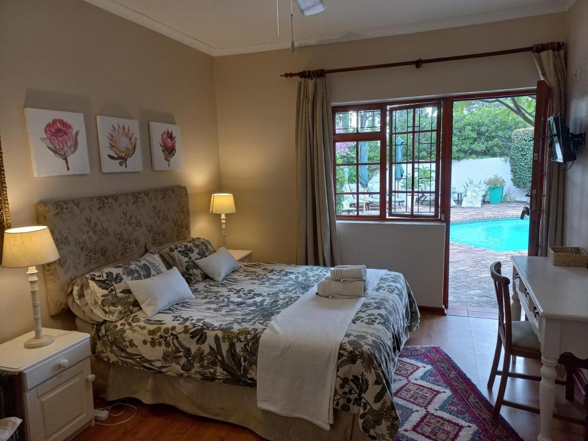 Wine Route 44 Guesthouse Somerset West Bagian luar foto